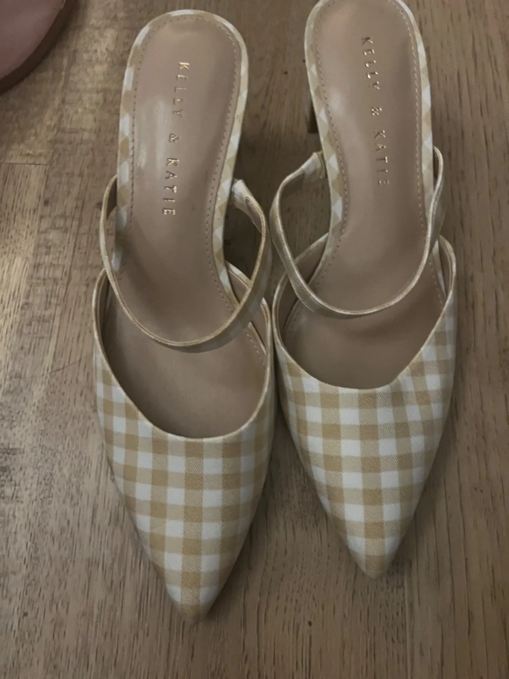 Kelly & Katie Gingham Pointed Toe Block Heel Mules Size 8M Tan White
